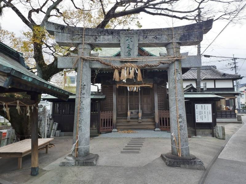 沖端水天宮