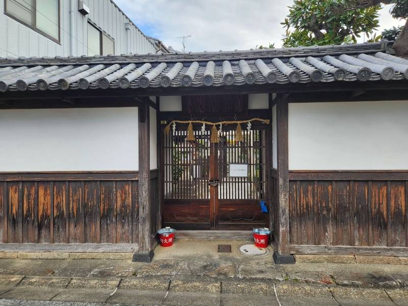 率川神社,奈良県奈良市元興寺町２３