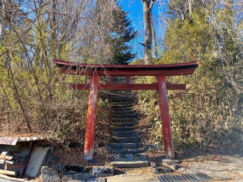 諏訪神社  (軽井沢町長倉),長野県北佐久郡軽井沢町長倉４９０