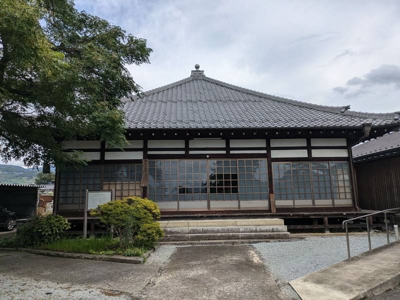 仏念寺   (佛念寺),山梨県笛吹市春日居町桑戸２９６