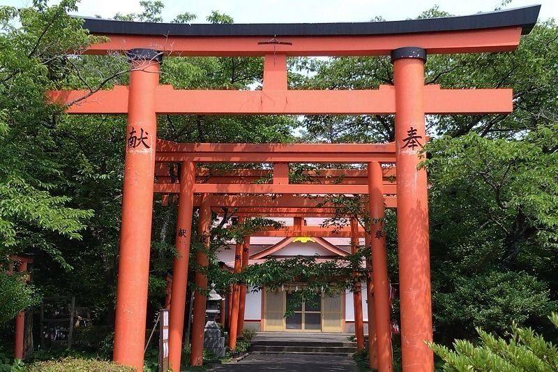 伯耆稲荷神社,鳥取県東伯郡琴浦町篦津660