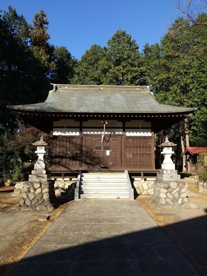 白髪神社,埼玉県大里郡寄居町金尾２５６−１