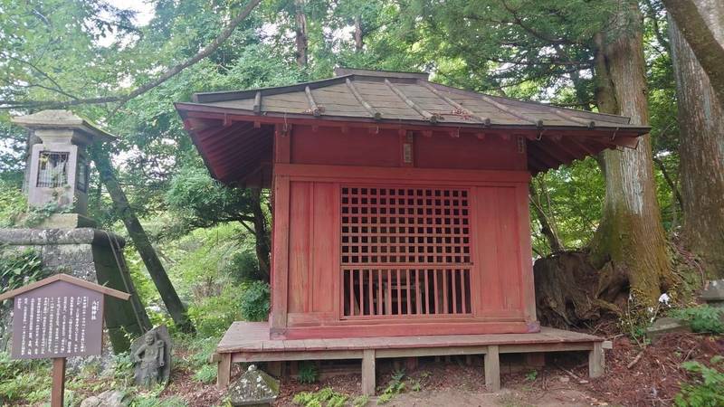 飛石八幡神社,栃木県日光市花石町１９５４