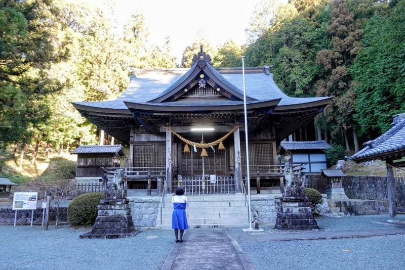 石座神社,愛知県新城市大宮狐塚14