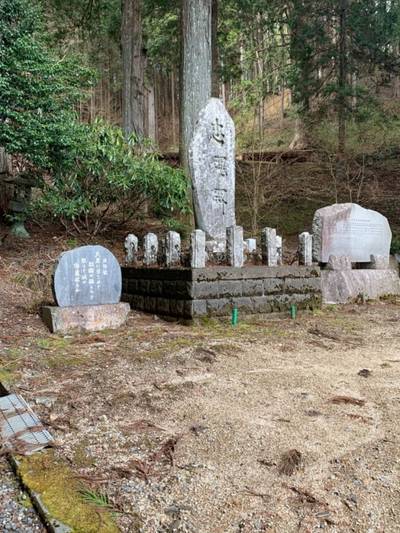 白鳥社,見どころ,おっさん