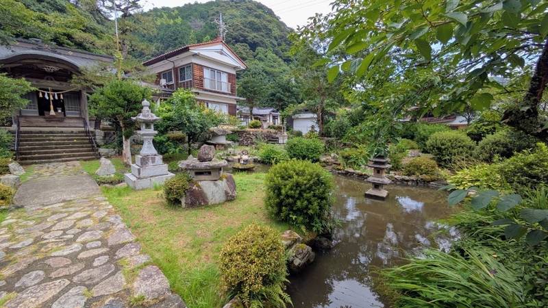 総霊社,島根県鹿足郡津和野町後田ロ126