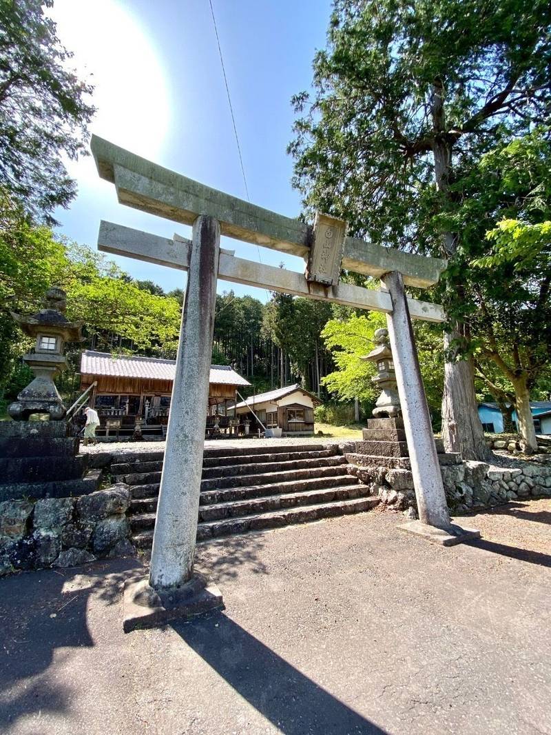 白山神社  (関市武芸川町),岐阜県関市武芸川町宇多院322番地の1