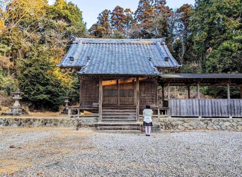 神明社 (西神戸町),愛知県田原市西神戸町契り４９