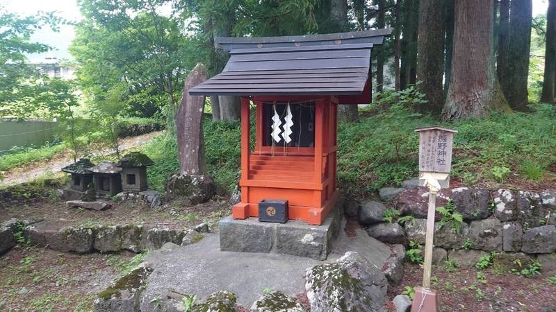 花石神社,栃木県日光市花石町１９５４