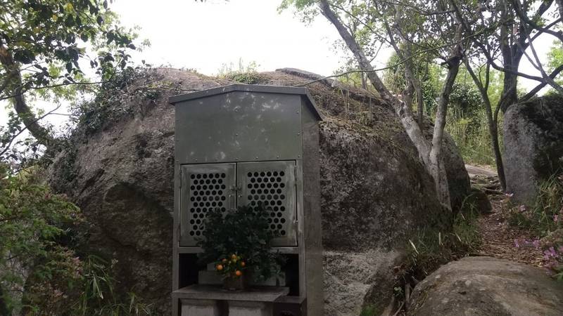 交野山三宝荒神,大阪府交野市大字倉治