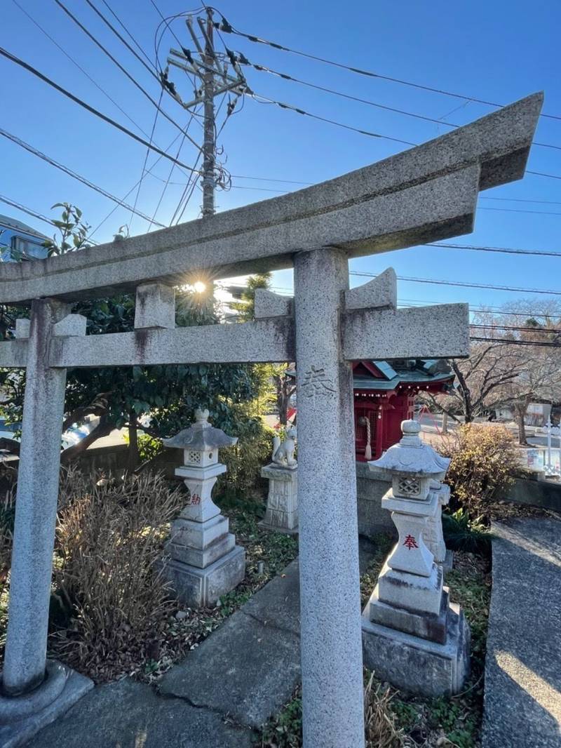 鳥山稲荷神社,神奈川県横浜市港北区鳥山町259
