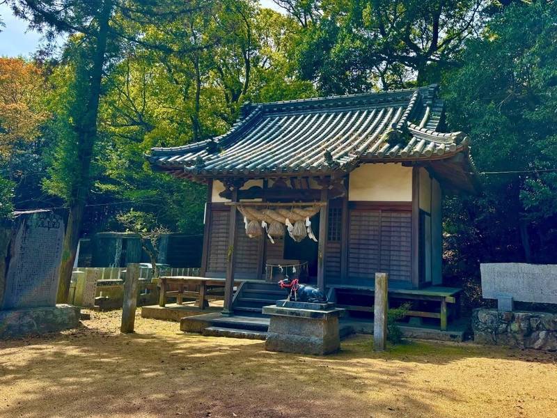 城山神社,香川県坂出市府中町本村4760