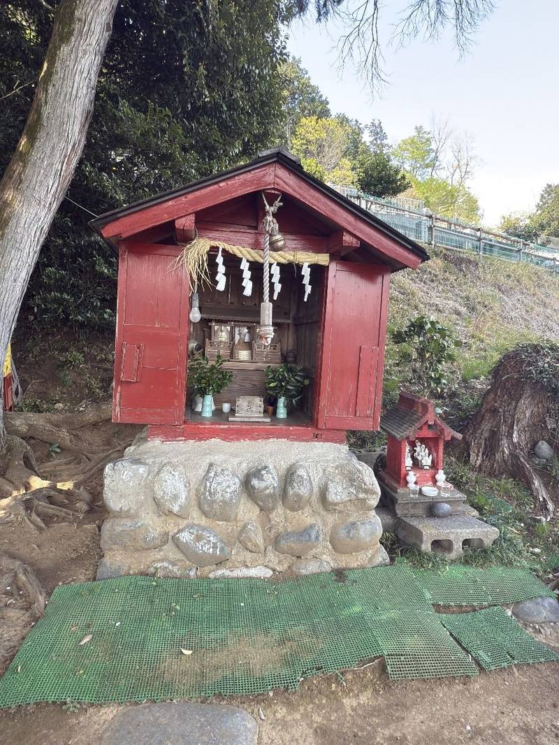 師岡神社,東京都青梅市東青梅6-68