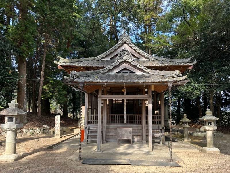 高瀬神社,三重県伊賀市比土字高瀬１９７１
