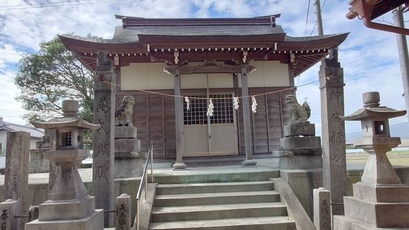 氣比神社,徳島県板野郡板野町中久保向塚6