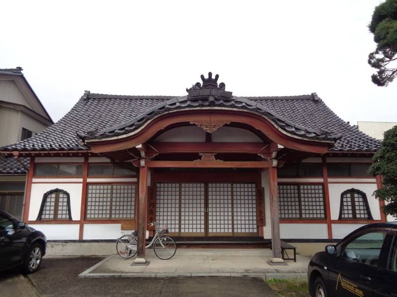円隆寺,富山県富山市梅沢町３丁目３−１０