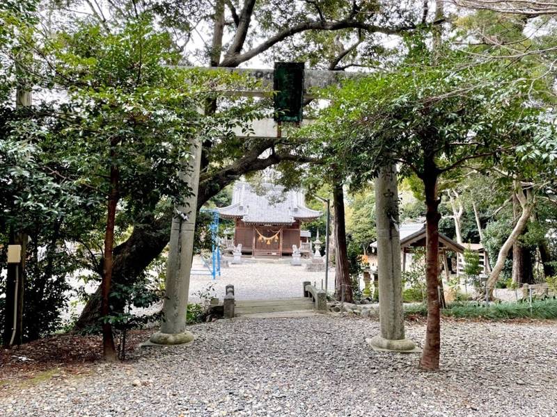岩崎神社,愛知県田原市谷熊町岩前11−１