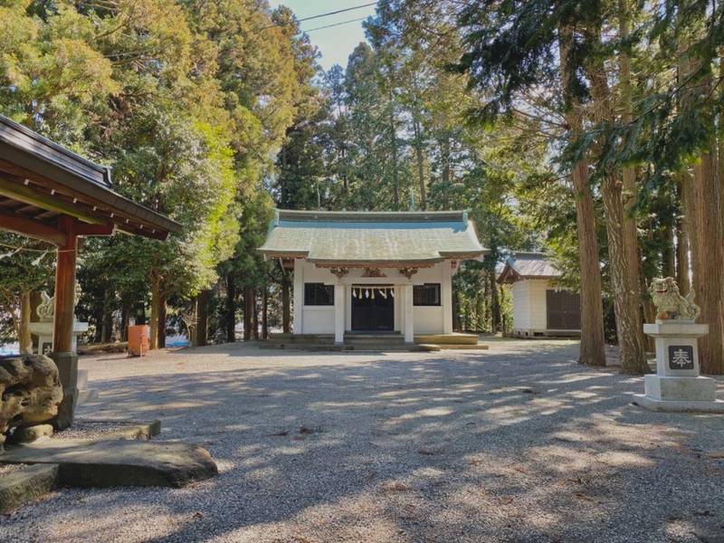 鮎澤神社,静岡県御殿場市新橋２７３