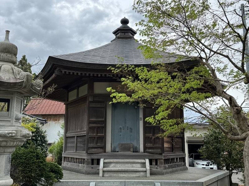 法眼寺,山形県鶴岡市藤島村東51
