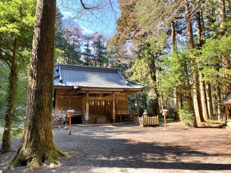 二岡神社,静岡県御殿場市東田中１９３９