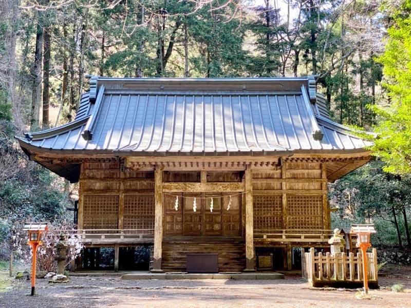 二岡神社,静岡県御殿場市東田中１９３９