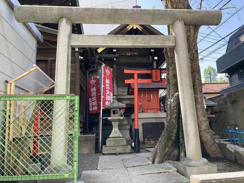 見送稲荷神社,東京都文京区本郷4丁目3-1