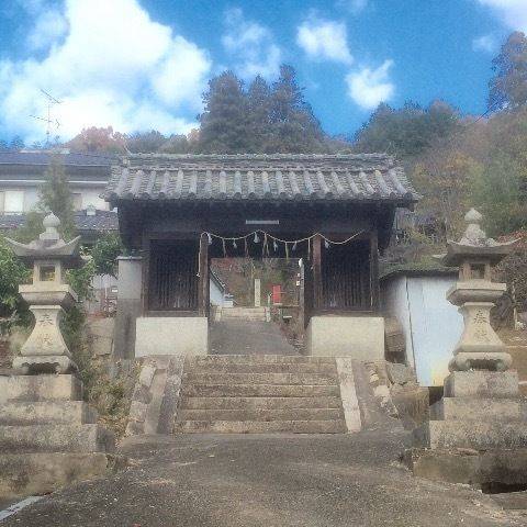 二宮神社,広島県福山市神辺町八尋１２０３