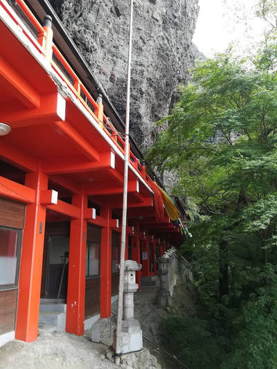 恵門ノ瀧,見どころ,しゃけとば