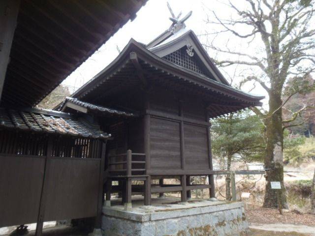 白石大明神,佐賀県佐賀市富士町大字杉山892