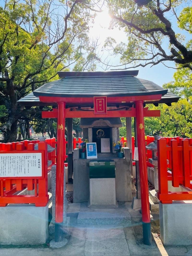弁財天社    (香椎宮境内摂社),福岡県福岡市東区香椎4-16-1