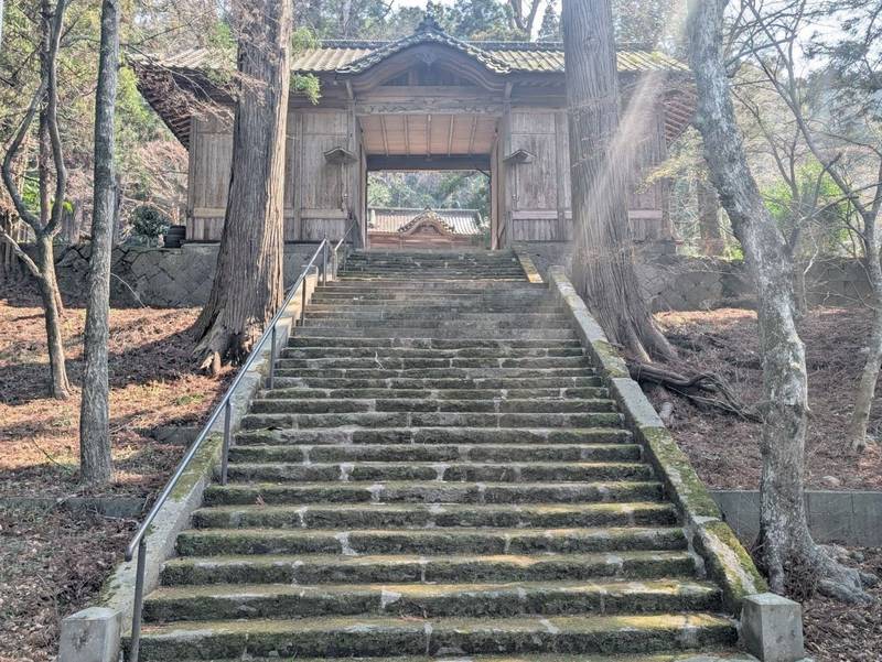二宮八幡社,大分県豊後大野市緒方町原尻501