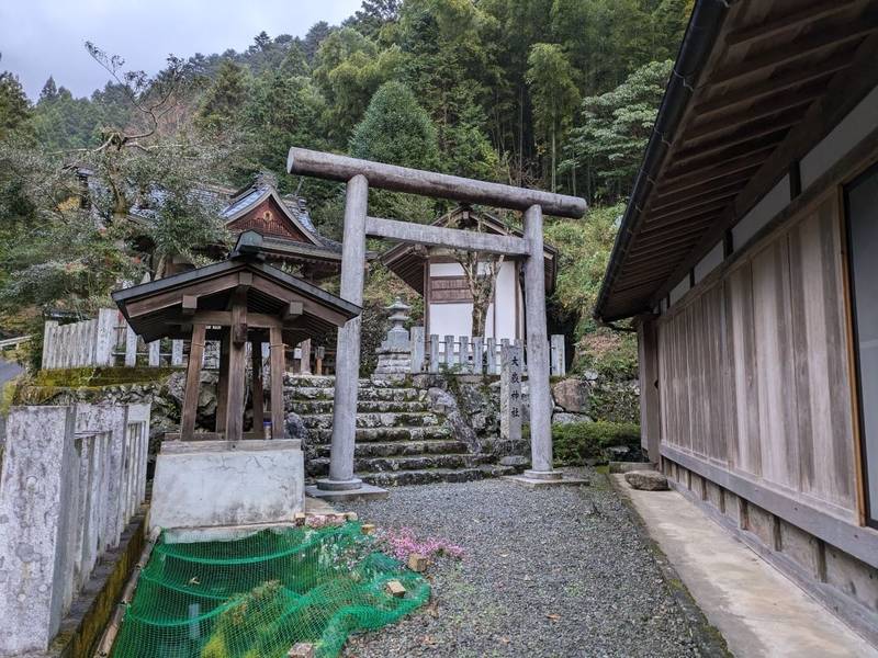 大嶽神社 (里宮),東京都西多摩郡檜原村８１８９