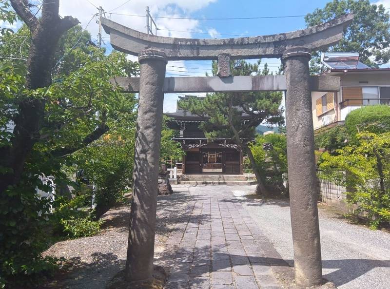御崎神社,山梨県甲府市美咲2丁目10-34