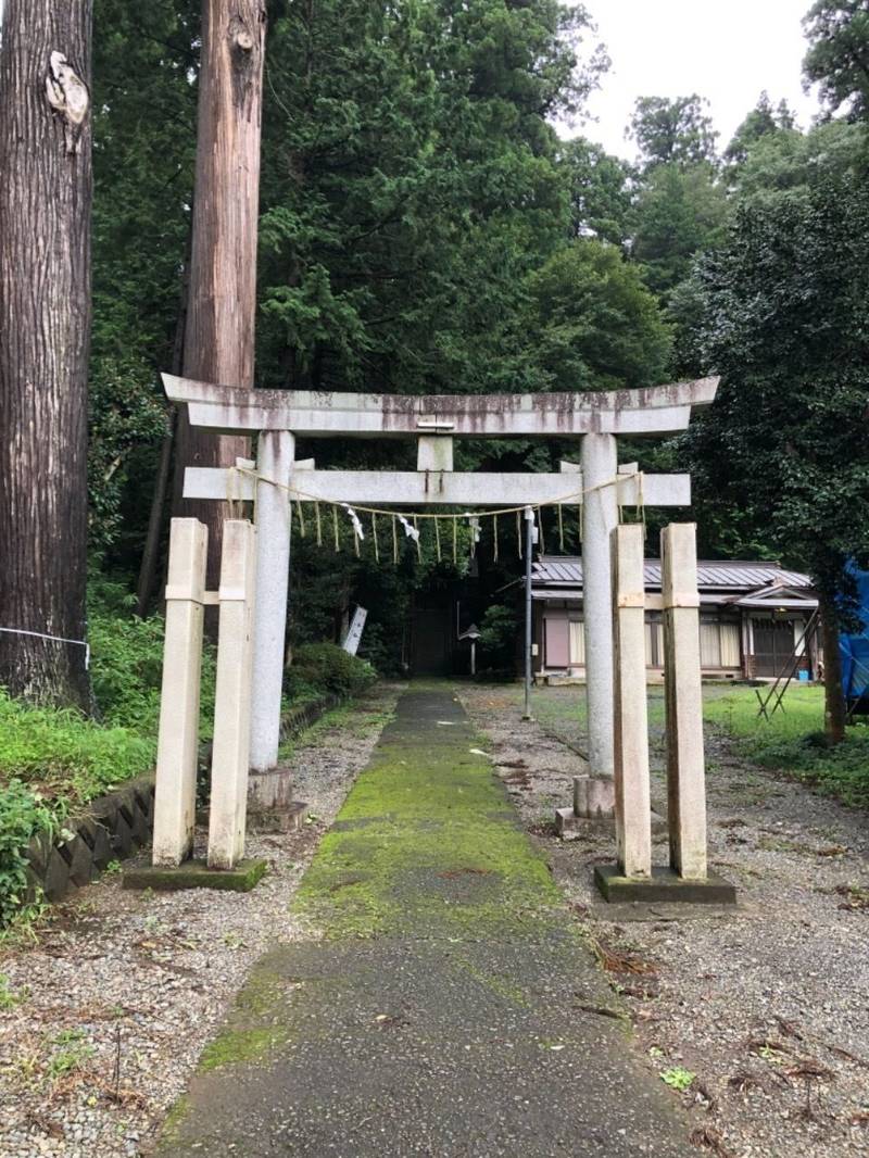 根小屋諏訪神社,神奈川県相模原市緑区根小屋１２８