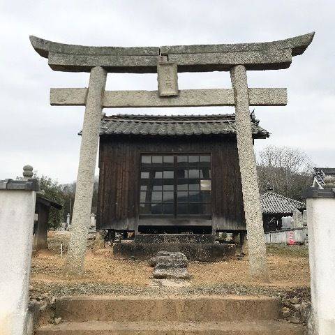 春日山乗福寺,岡山県笠岡市小平井