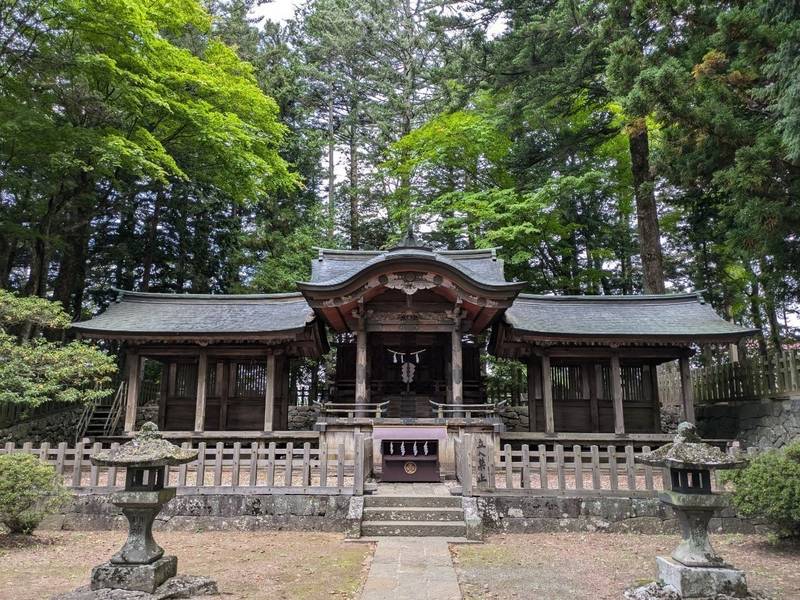 乙事諏訪神社,長野県諏訪郡富士見町乙事５４１０