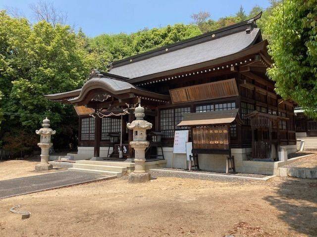 甲山八幡神社,岡山県井原市西江原町526-2