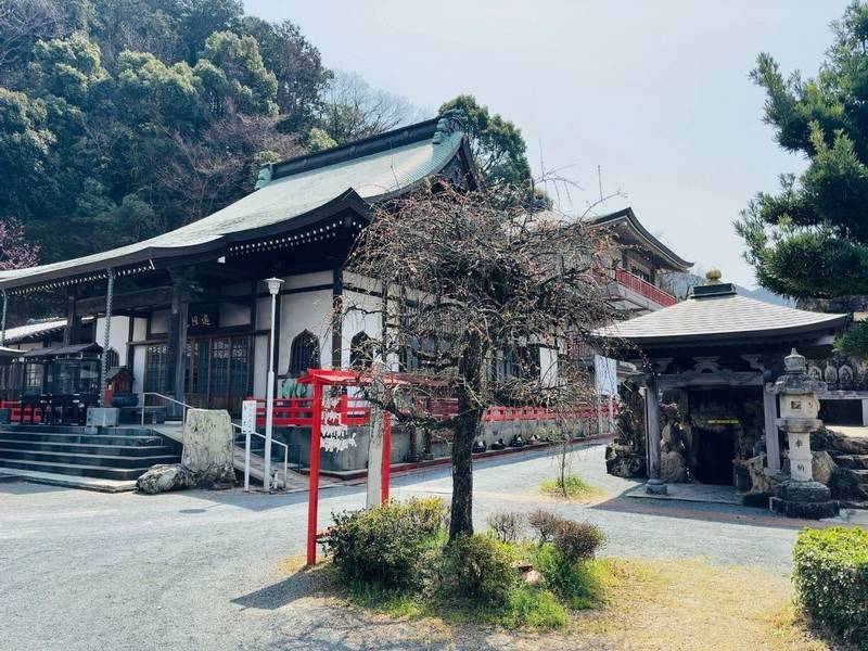 遍照院,福岡県糟屋郡篠栗町篠栗3970-2
