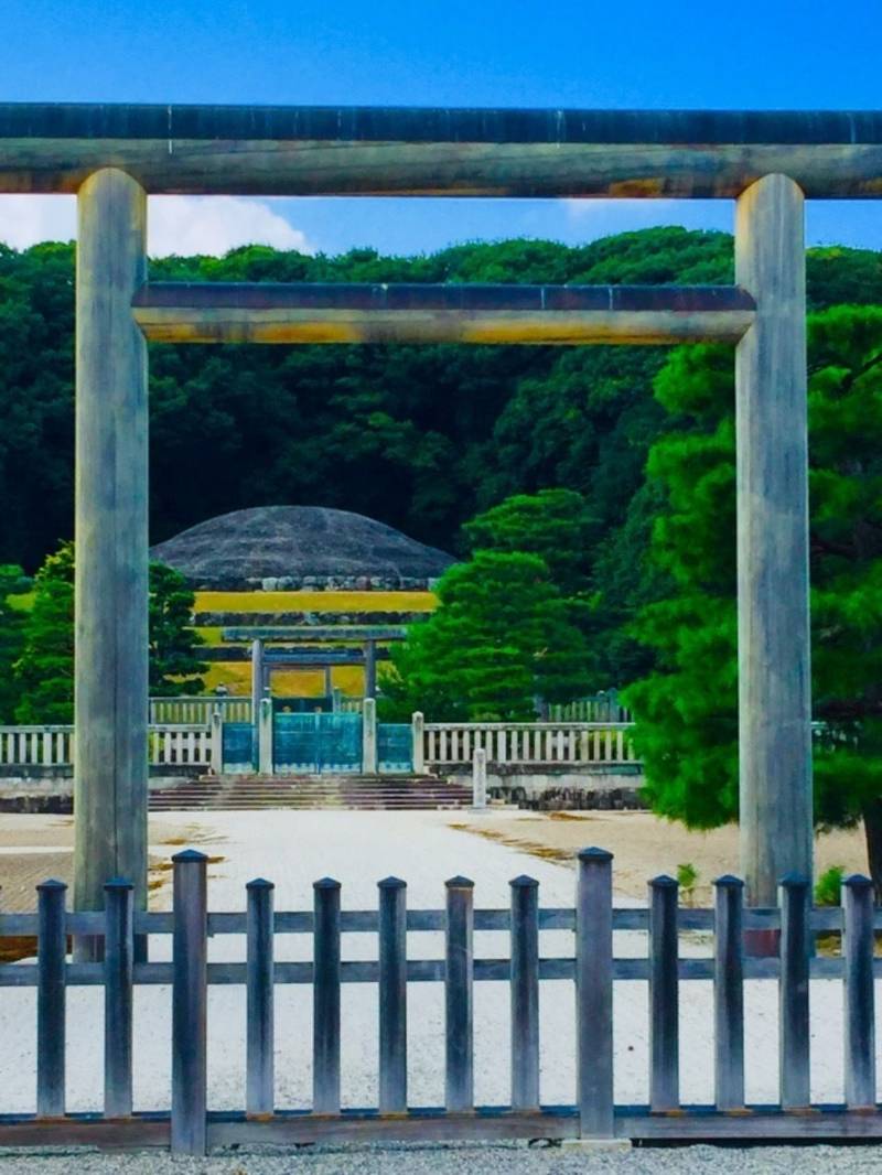 伏見桃山陵  (明治天皇陵),京都府京都市伏見区桃山町古城山