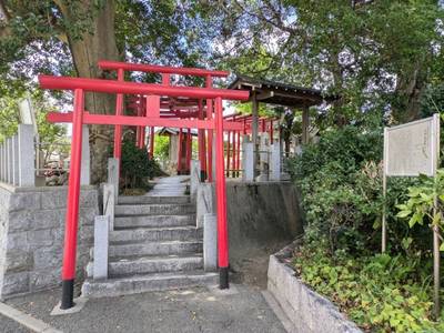中野稲荷神社,見どころ,りょうちゃん