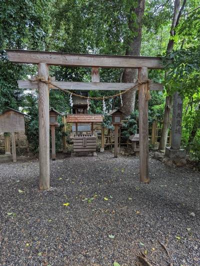 賀夫良城,見どころ,らい