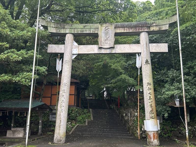 八幡朝見神社,大分県別府市朝見二丁目15-19