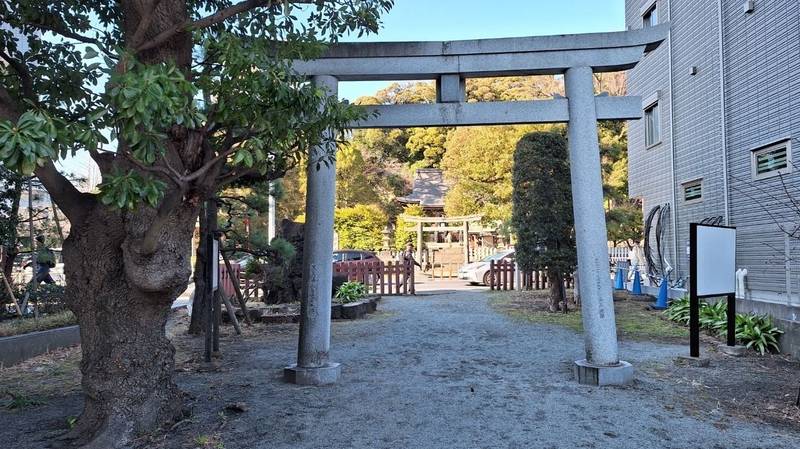 琵琶嶋神社,神奈川県横浜市金沢区瀬戸2