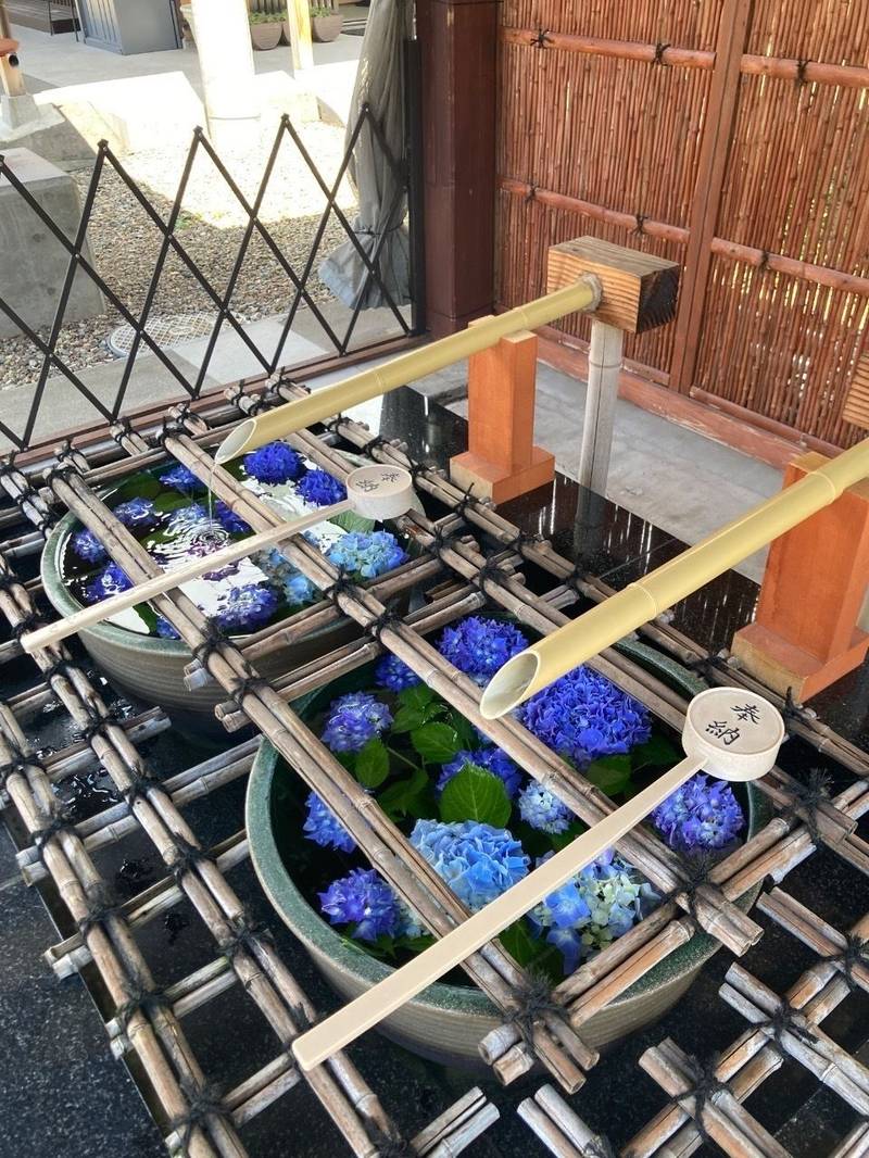 弘前八幡宮,青森県弘前市大字八幡町1丁目1-1