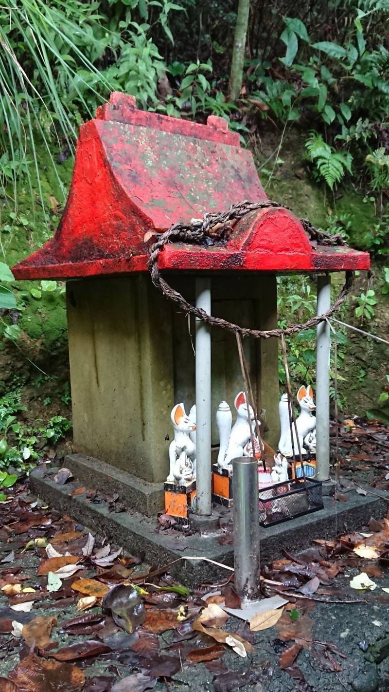 稲荷神社,徳島県阿波市阿波町小倉