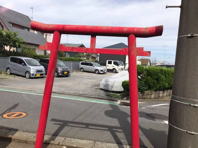 稲荷社    (和泉町696),神奈川県横浜市泉区和泉町696