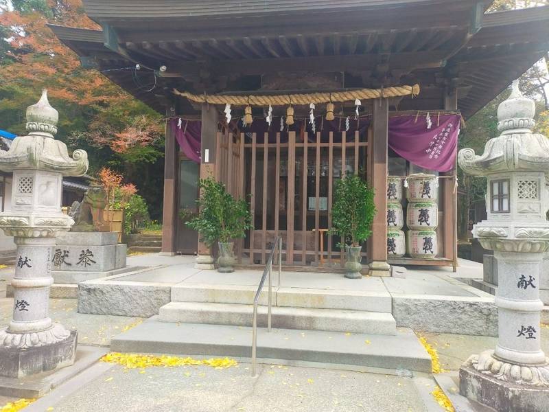 諏訪神社  (篠栗町長尾),福岡県糟屋郡篠栗町大字篠栗 字長尾4264