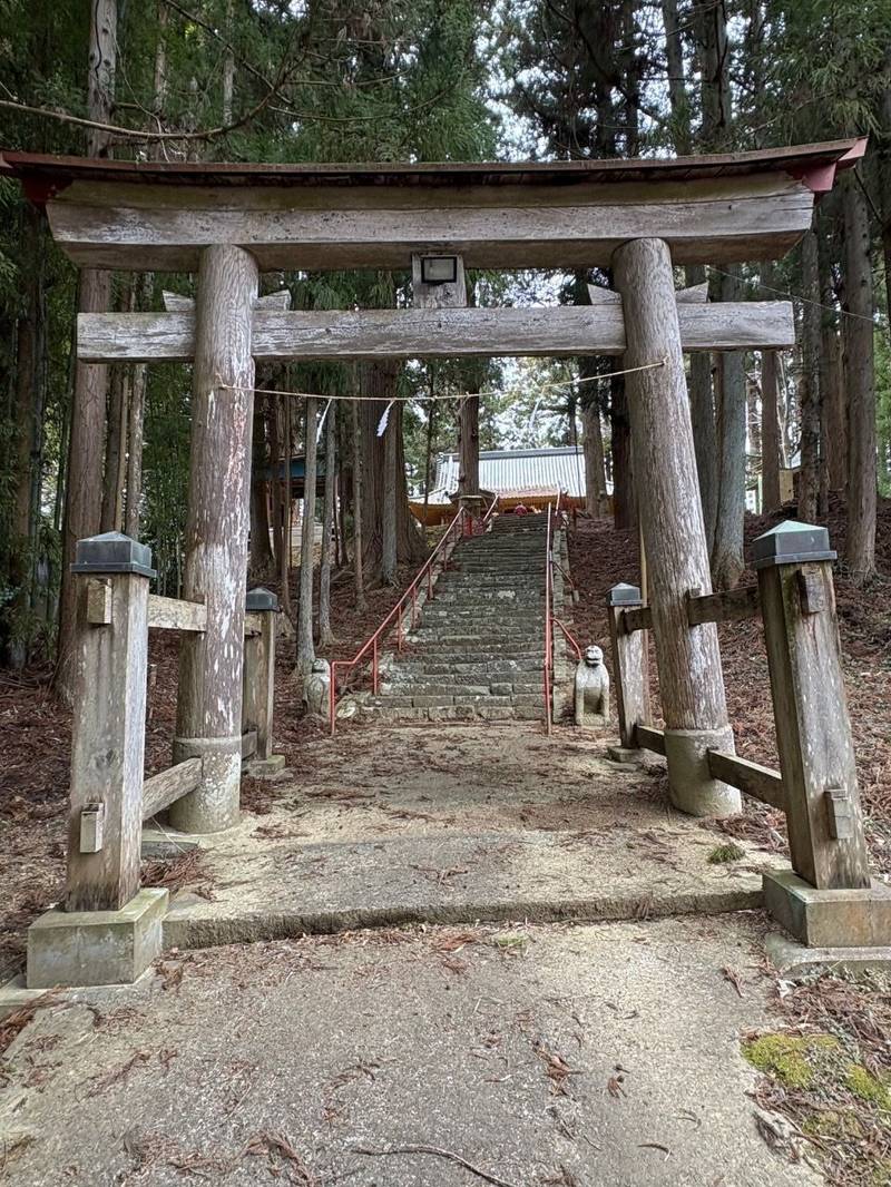 米川八幡神社,宮城県登米市東和町米川字西綱木3
