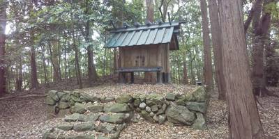 八柱神社 (勝田),見どころ,くりちゃん
