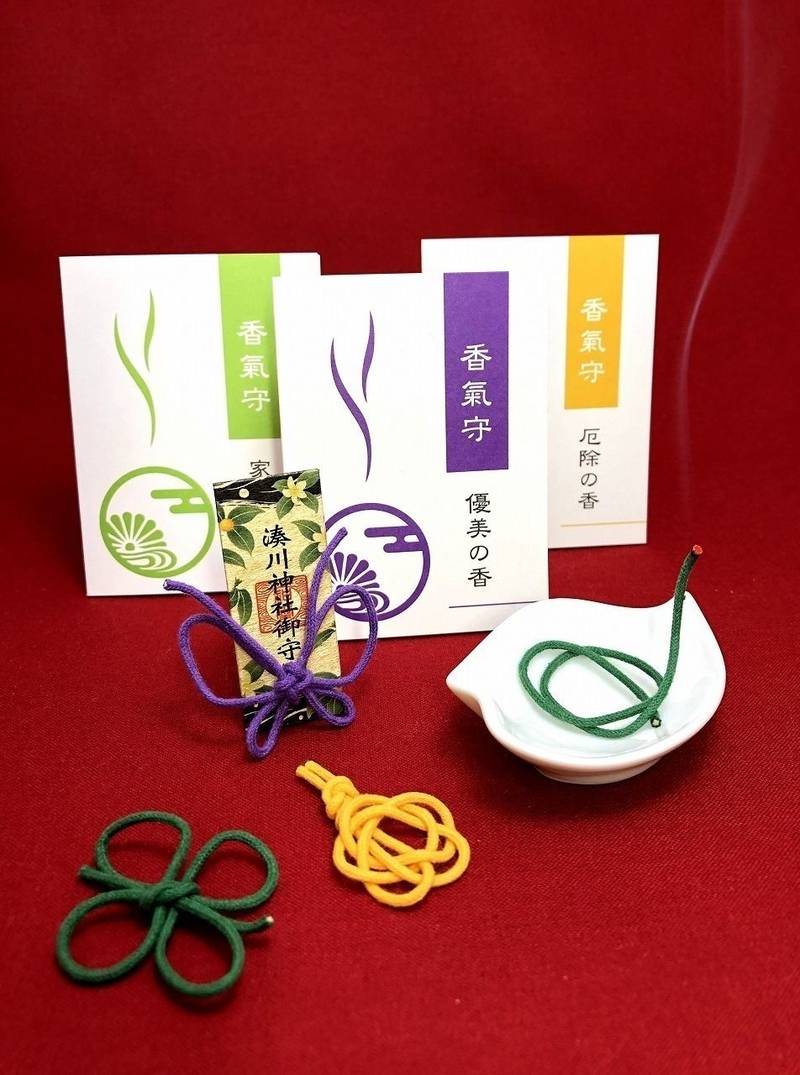 湊川神社 楠公さん 神戸市 兵庫県 の授与品 By 湊川神社公式 Omairi おまいり 湊川神社 楠公さん 神戸市 兵庫県 の授与品 By 湊川神社公式 Omairi おまいり